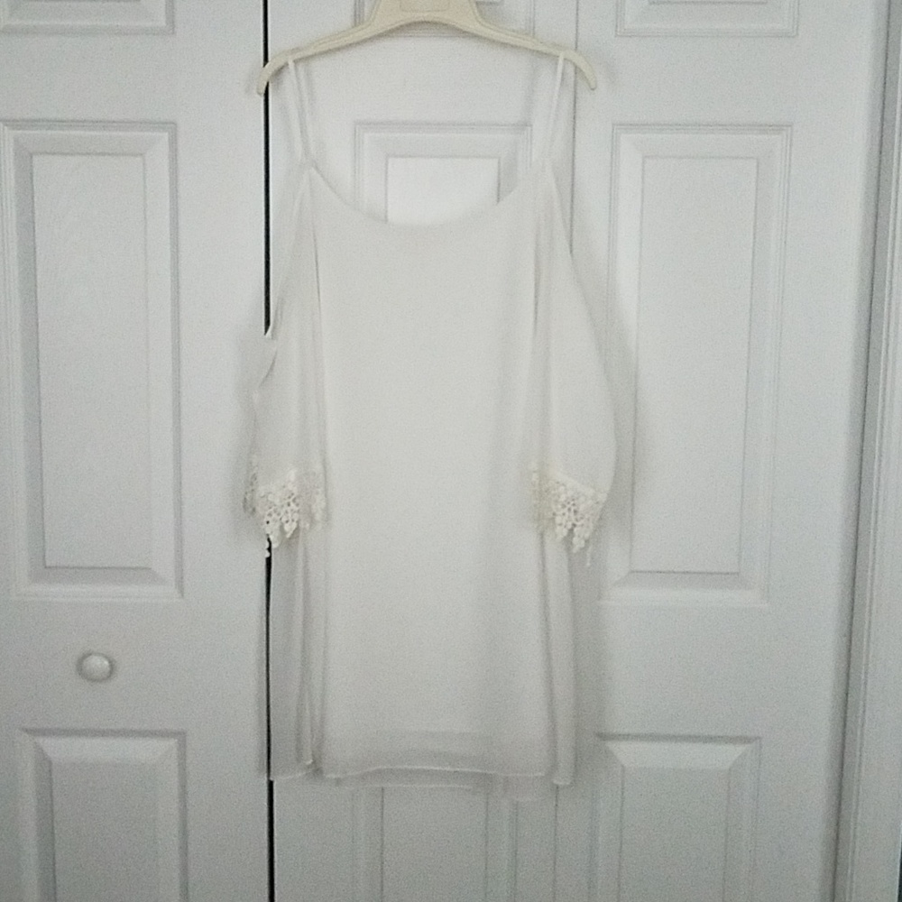 Top - Picture 3 of 3